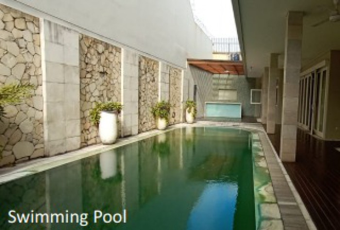 Rumah disewakan di Kemang Jakarta Selatan